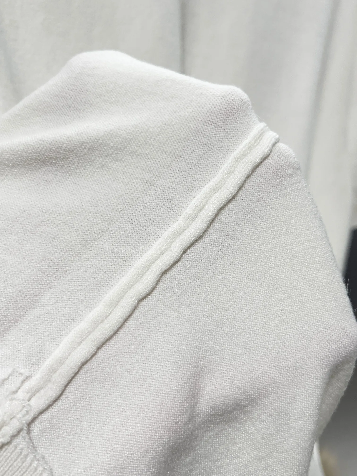 BALENCIAGA* Classic logo 🔥 T ✅ Quality ‼ ● ● 350 ● ● 1：1 ● ●Size：M L XL XXL XXXL